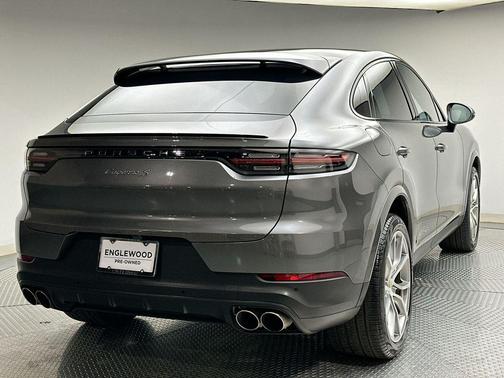 2021 Porsche Cayenne S