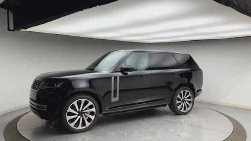 2026 Land Rover Range Rover P530 SE