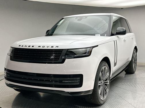2025 Land Rover Range Rover P400 SE