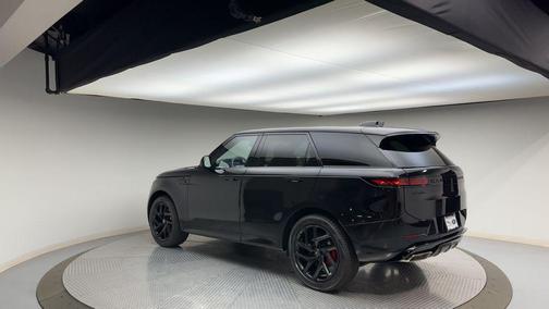 2024 Land Rover Range Rover Sport SE