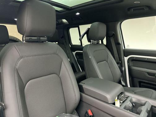 2026 Land Rover Defender S