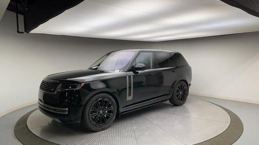 Santorini Black 2023 Land Rover Range Rover P400 SE
