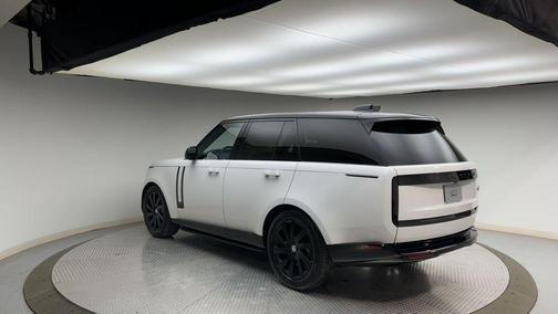 2023 Land Rover Range Rover P400 SE