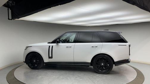 2023 Land Rover Range Rover P400 SE