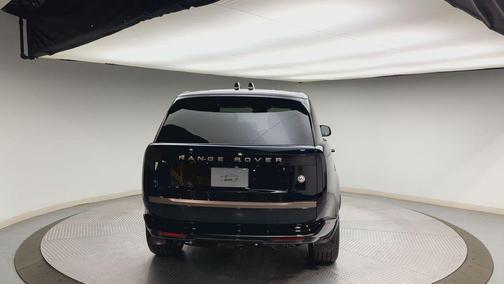 Constellation Blue Ultra Metallic Gloss 2026 Land Rover Range Rover P615 SV