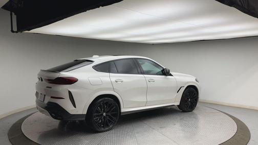 Alpine White 2025 BMW X6 M60i