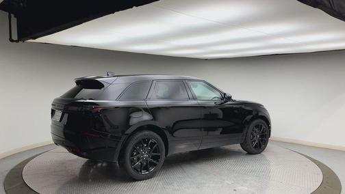 2026 Land Rover Range Rover Velar P400 Dynamic SE