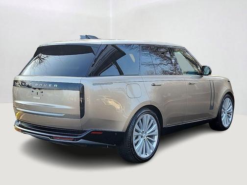 2024 Land Rover Range Rover P400 SE