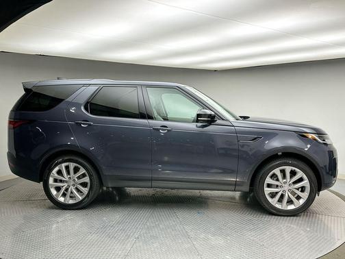 2026 Land Rover Discovery S