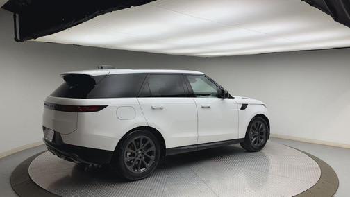Fuji White 2025 Land Rover Range Rover Sport P360 SE