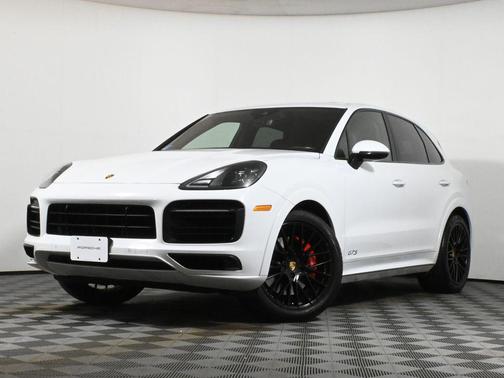 2022 Porsche Cayenne GTS