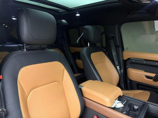 Santorini Black 2024 Land Rover Defender P400 X-Dynamic SE