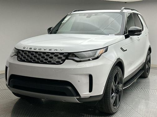 2025 Land Rover Discovery P300 S