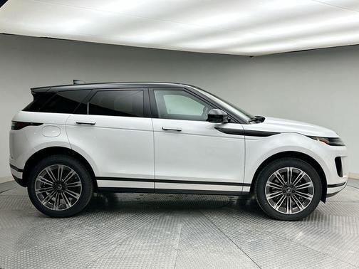 2026 Land Rover Range Rover Evoque Core S