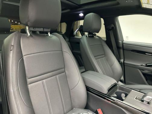 2026 Land Rover Range Rover Evoque Core S