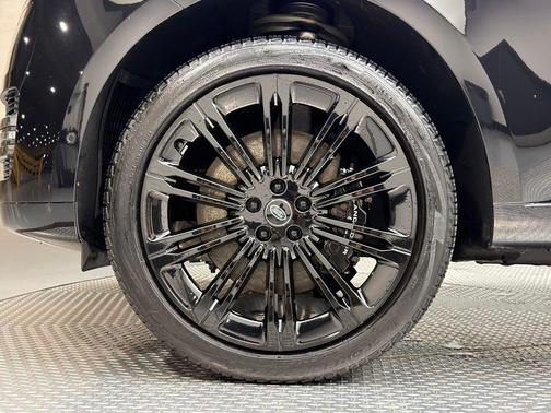 2024 Land Rover Range Rover Autobiography