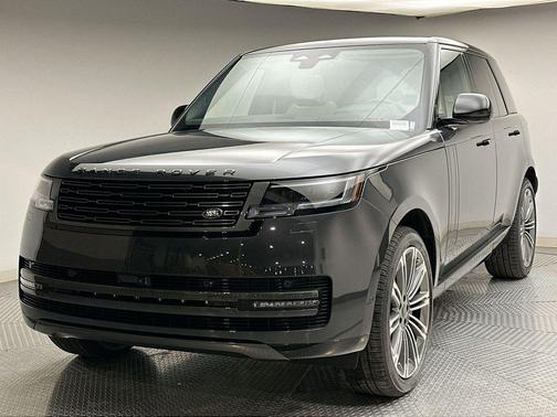 2026 Land Rover Range Rover P530 SE