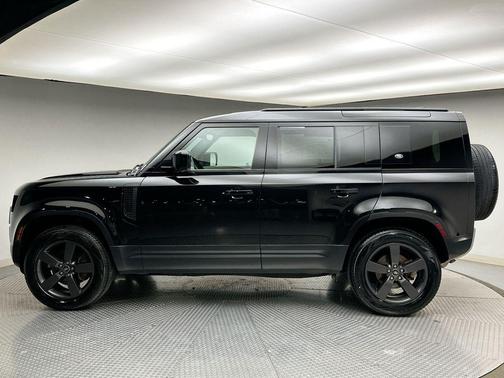 2023 Land Rover Defender 110 S