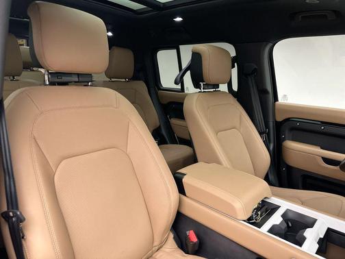 2026 Land Rover Defender S