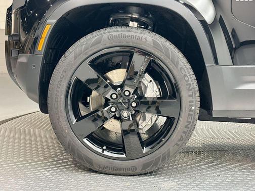 2026 Land Rover Defender S