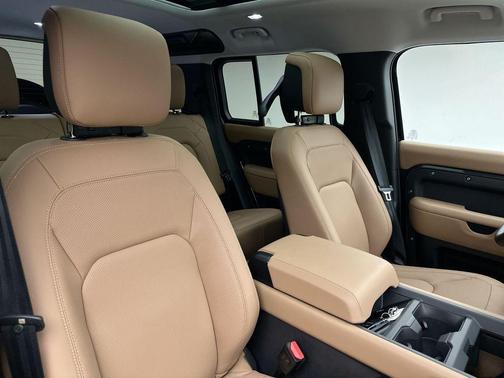 Carpathian Grey 2026 Land Rover Defender P400 X-Dynamic SE