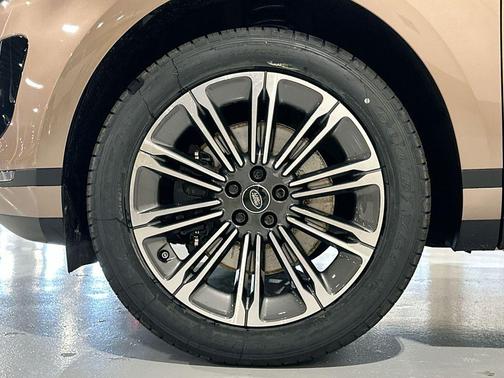 2026 Land Rover Range Rover Evoque Core S