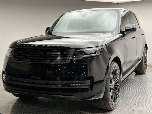 Santorini Black 2026 Land Rover Range Rover AUTOBIOGRAPHY