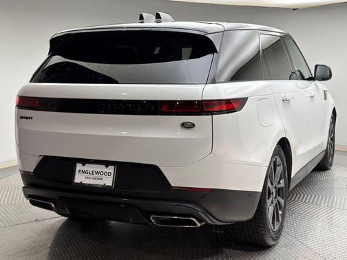 2023 Land Rover Range Rover Sport SE
