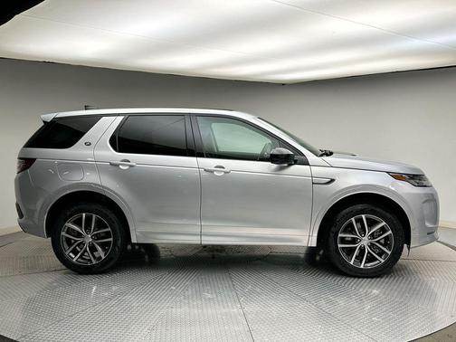 2025 Land Rover Discovery Sport S