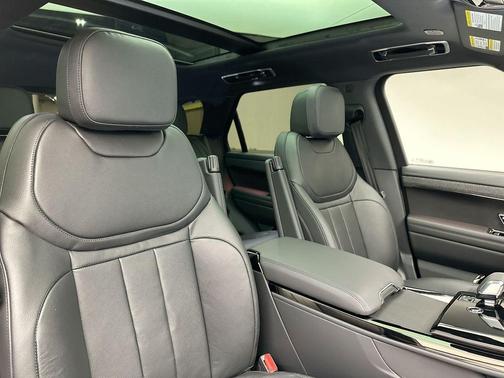 2025 Land Rover Range Rover Sport P360 S