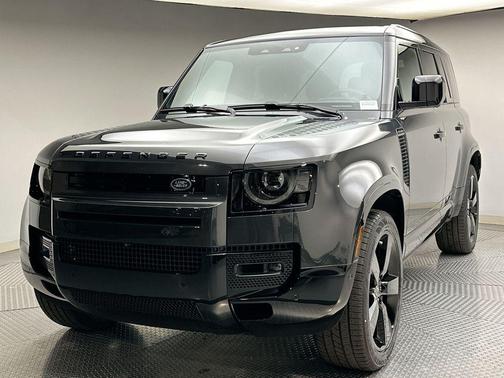 2025 Land Rover Defender 110 P400 X-Dynamic SE