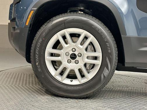 2026 Land Rover Defender P300 S