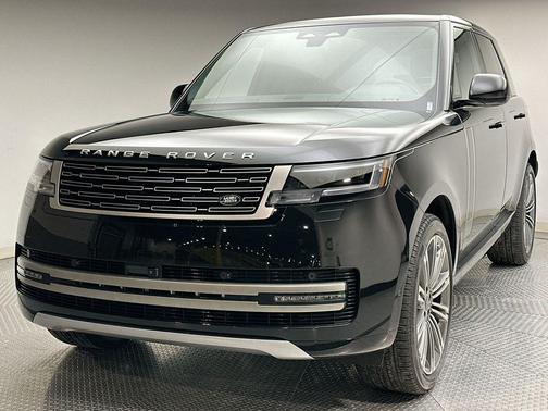 2026 Land Rover Range Rover P530 SE