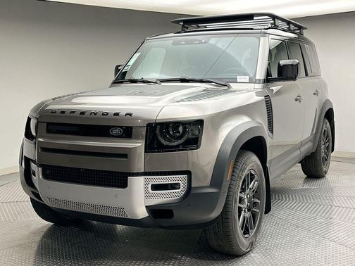 2025 Land Rover Defender 110 P400 S