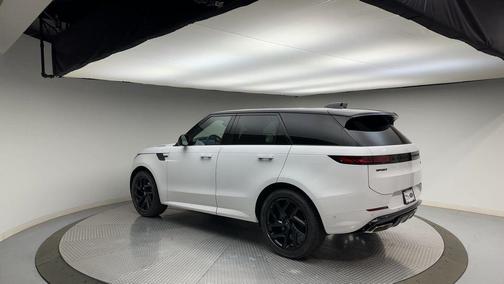 Fuji White 2023 Land Rover Range Rover Sport SE Dynamic