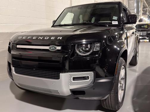 2024 Land Rover Defender S