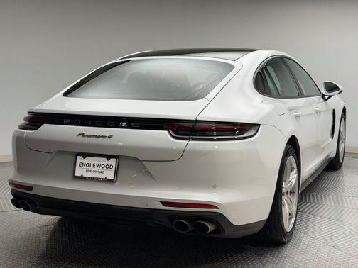 2020 Porsche Panamera 4