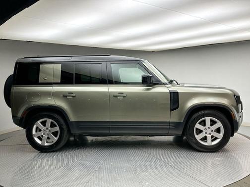 2021 Land Rover Defender 110 S