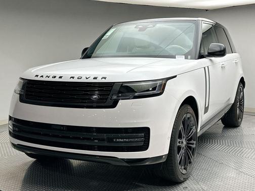 2025 Land Rover Range Rover P530 SE