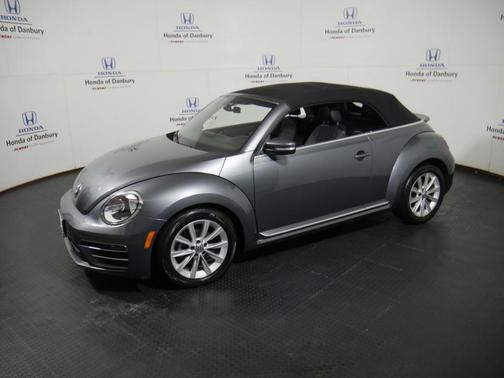 2019 Volkswagen Beetle 2.0T SE