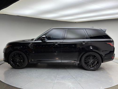 2022 Land Rover Range Rover Sport HSE Silver Edition