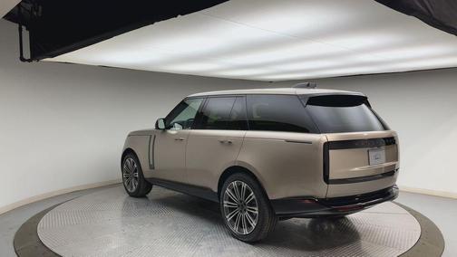 2026 Land Rover Range Rover P400 SE