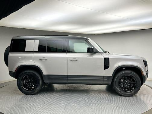 2026 Land Rover Defender S