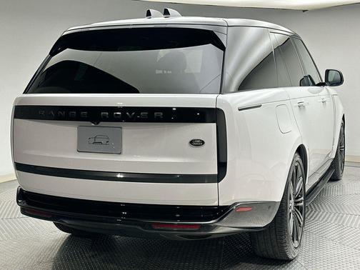 2023 Land Rover Range Rover P400 SE