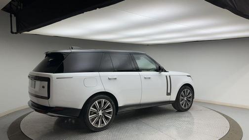 2023 Land Rover Range Rover P530 SE