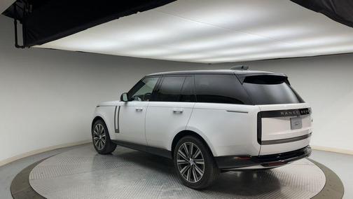 2023 Land Rover Range Rover P530 SE