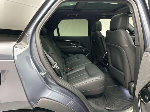2025 Land Rover Range Rover Sport P360 S