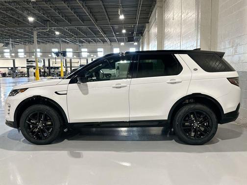 2026 Land Rover Discovery Sport Landmark