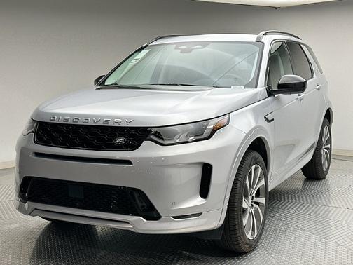 Silver Metallic 2025 Land Rover Discovery Sport S