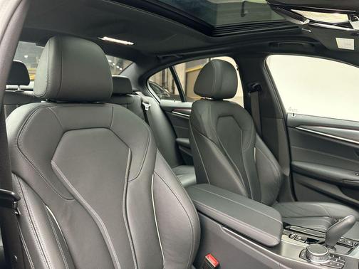 2022 BMW 540 i xDrive